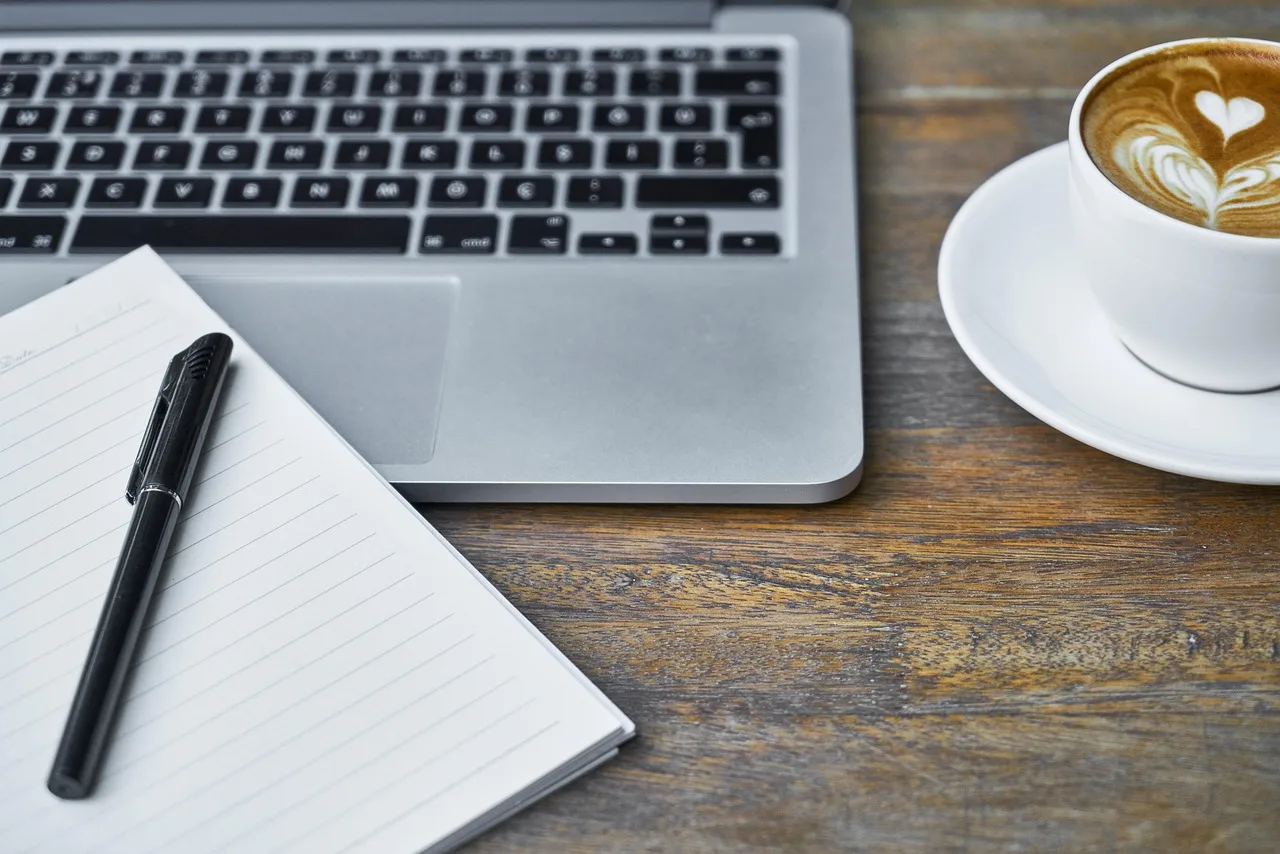 computer, laptop, notebook, pen, laptop wallpaper, table, technology, close up, full hd wallpaper, draft, note, take note, work, modern, keyboard, to read, free background, cafe, background, to write, photography, windows wallpaper, coffee, desktop backgrounds, caffeine, food, drink, free wallpaper, cup, coffee cup, morning, wallpaper hd, wake, espresso, mac wallpaper, 4k wallpaper, cappuccino, wallpaper 4k, hd wallpaper, brown, good morning, beautiful wallpaper, cool backgrounds, course, latte, restaurant, 4k wallpaper 1920x1080, macro. How B2B content marketing works for a business team
