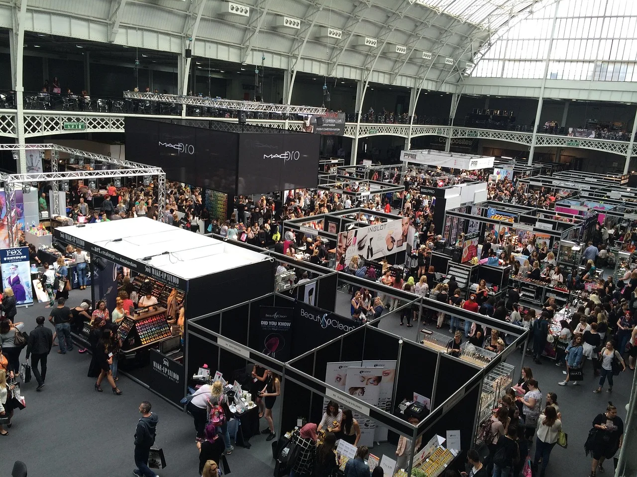 imats, london, exhibition, trade show, makeup, cosmetics, trade, make-up, beauty, gray makeup, trade show, trade show, trade show, trade show, trade show. B2B lead generation: A responsible process